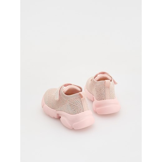 Buty sportowe dziecięce Reserved na rzepy