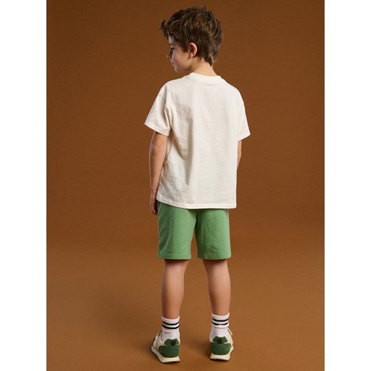 Sinsay - Szorty Jurassic World - green spruce Sinsay 134 Sinsay