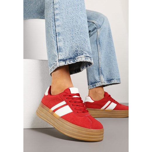 Czerwone Sneakersy Kultowe Tenisówki z Ozdobnymi Paskami Vandell ze sklepu renee.pl w kategorii Buty sportowe damskie - zdjęcie 179526926