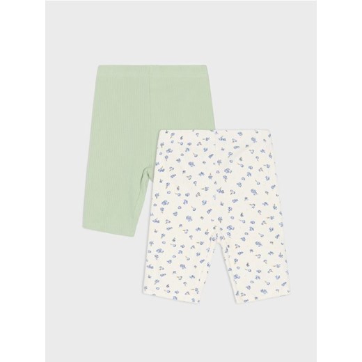 Sinsay - Krótkie legginsy z prażkowanej dzianiny 2 pack - wielobarwny - id: 482EJ-MLC - marki Sinsay - 179528197 Sinsay - Krótkie legginsy z prażkowanej dzianiny 2 pack - wielobarwny ze sklepu Sinsay w kategorii Spodenki dziewczęce - zdjęcie 179528197