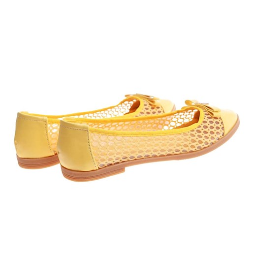 Balerinki Pantofelek24 na wiosnę bez zapięcia 