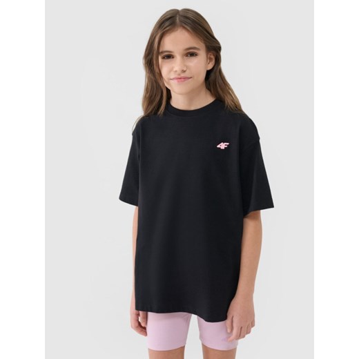 Dziewczęcy t-shirt oversize 4F 4FJWSS25TTSHF1851 - czarny ze sklepu Sportstylestory.com w kategorii Bluzki dziewczęce - zdjęcie 179535957