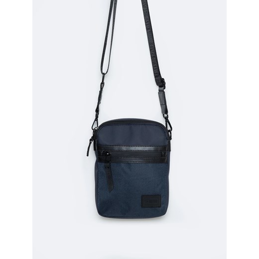 Torba męska typu crossbody granatowa Wotino 403 ze sklepu Big Star w kategorii Torby męskie - zdjęcie 179545219
