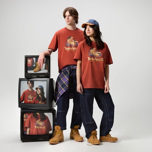 TIMBERLAND T-SHIRT FRONT BOOT GRAPHIC TEE ze sklepu Timberland w kategorii T-shirty męskie - zdjęcie 179568748