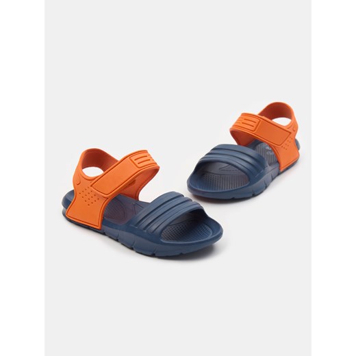 Sandały dziecięce Sinsay na rzepy 