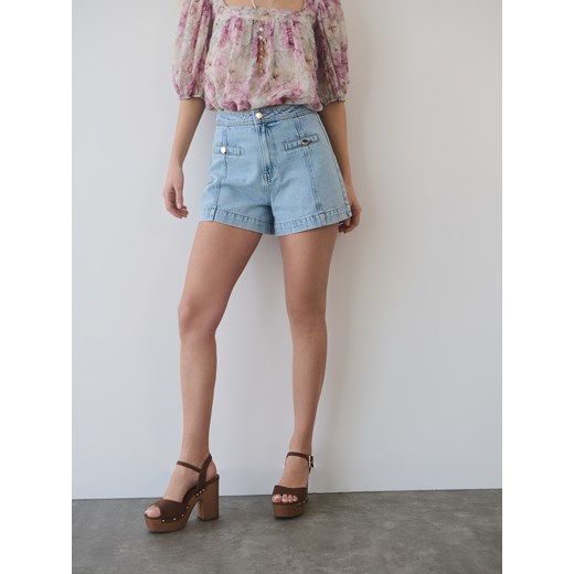 Mohito - Jeansowe szorty - niebieski Mohito 38 Mohito