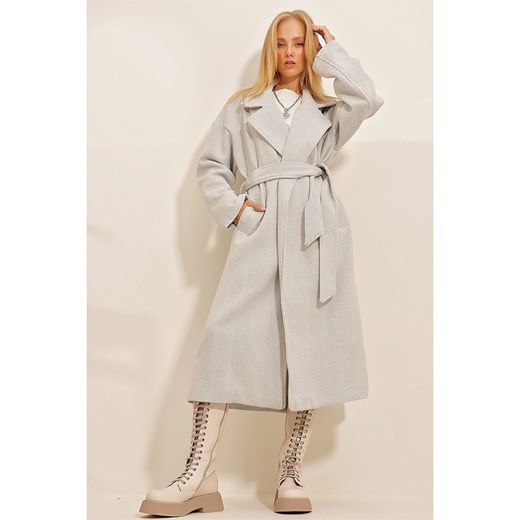 Trend Alacati Płaszcz przejściowy w kolorze szarym Trend Alacati M Limango Polska okazja