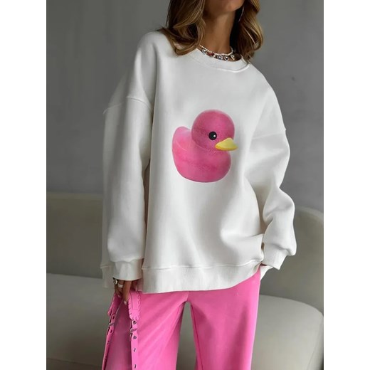 Bluza oversize z nadrukiem - Biały S ze sklepu Intimica.pl w kategorii Bluzy damskie - zdjęcie 179618817