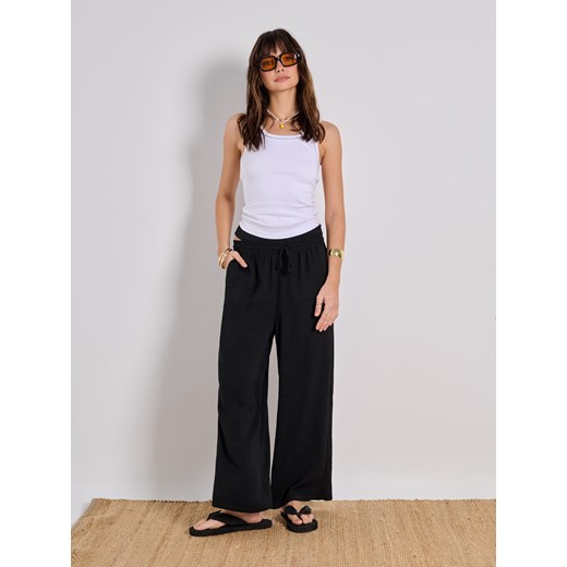 Sinsay - Bawełniany top z kontrastowym przeszyciem - biały Sinsay L Sinsay