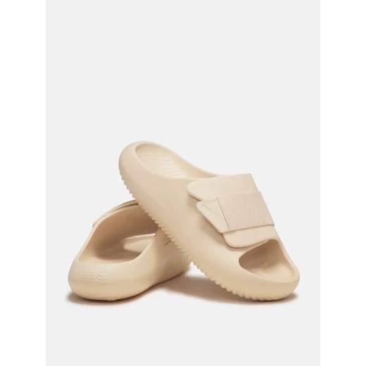Crocs Klapki "Mellow Luxe Recovery" w kolorze beżowym Crocs 37/38 wyprzedaż Limango Polska