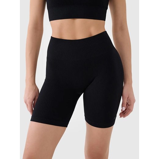 4F Szorty sportowe w kolorze czarnym ze sklepu Limango Polska w kategorii Szorty - zdjęcie 179633295