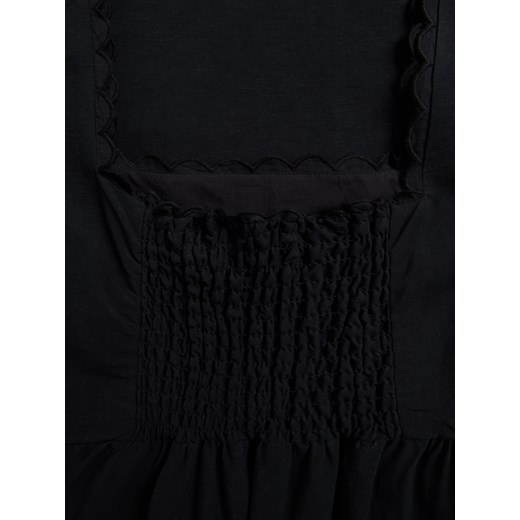 Sukienka Reserved czarna rozkloszowana na ramiączkach z okrągłym dekoltem 
