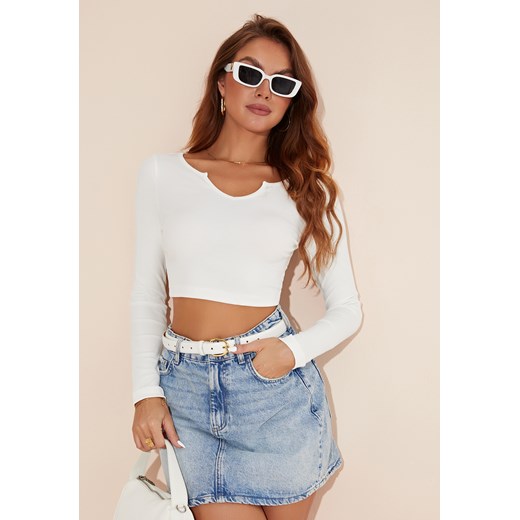 Crop top z długim rękawem i ozdobnym dekoltem ze sklepu Jacinshop w kategorii Bluzki damskie - zdjęcie 179646228