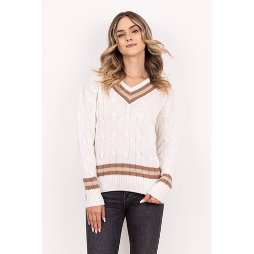 Sweter z ozdobnym dekoltem w serek - ecru-beż ze sklepu Cudmoda w kategorii Swetry damskie - zdjęcie 179654116