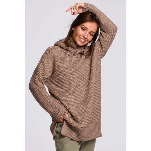Sweter oversize z golfem - cappuccino ze sklepu Cudmoda w kategorii Swetry damskie - zdjęcie 179656035