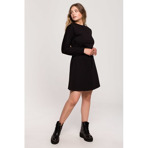 Sukienka rozkloszowana mini z wiązaniem - czarna ze sklepu Cudmoda w kategorii Sukienki - zdjęcie 179657048