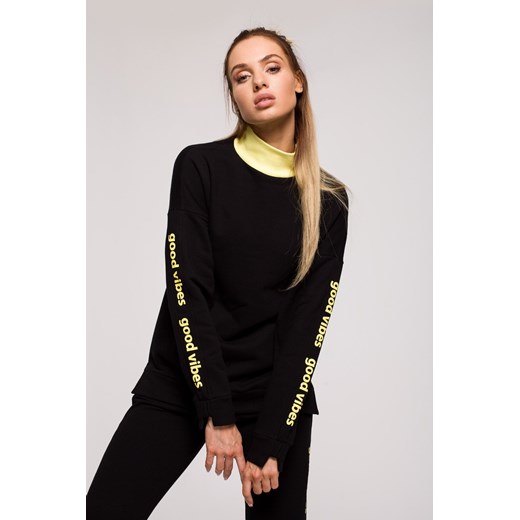 Bluza damska z logo good vibes - czarna ze sklepu Cudmoda w kategorii Bluzy damskie - zdjęcie 179657089