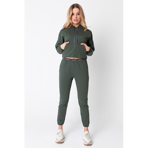Spodnie typu joggers z logowaną gumą - oliwkowe ze sklepu Cudmoda w kategorii Spodnie damskie - zdjęcie 179657835