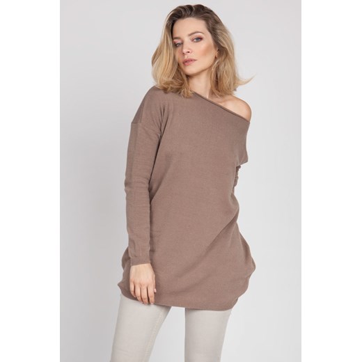 Szeroka bluza dzianinowa - mocca ze sklepu Cudmoda w kategorii Bluzy damskie - zdjęcie 179658516