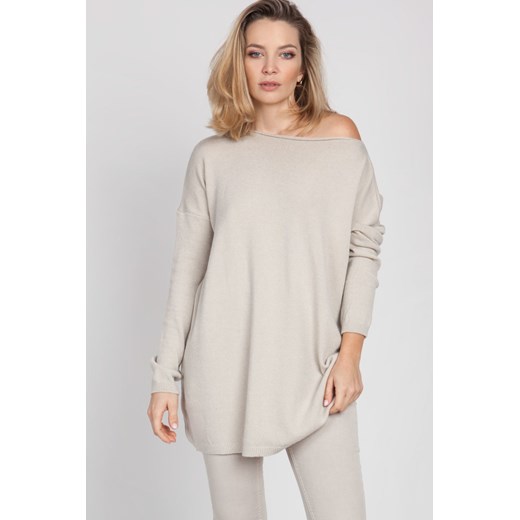 Szeroka bluza dzianinowa - beżowa ze sklepu Cudmoda w kategorii Bluzy damskie - zdjęcie 179658517