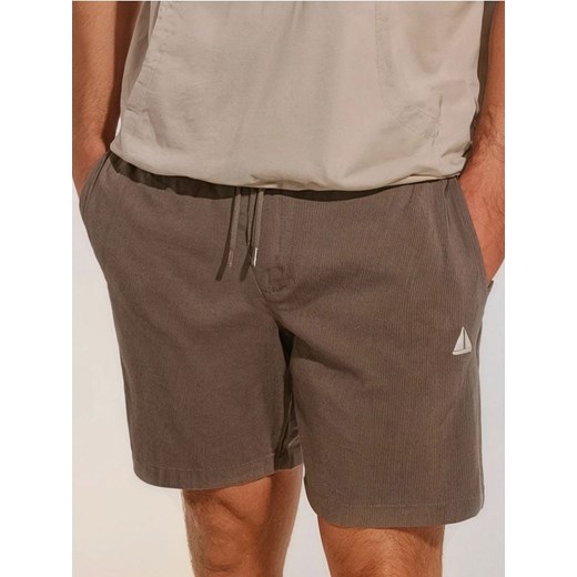 Sinsay - Szorty slim fit - brązowy ze sklepu Sinsay w kategorii Spodenki męskie - zdjęcie 179668755