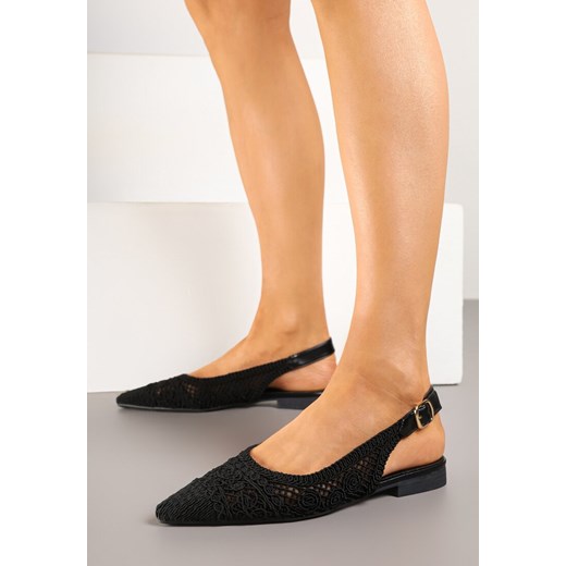 Sandały damskie Born2be płaskie eleganckie z klamrą