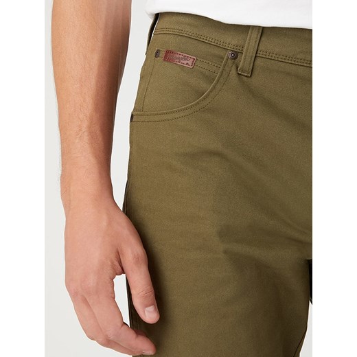 Wrangler Spodnie w kolorze oliwkowym Wrangler W33/L32 okazyjna cena Limango Polska