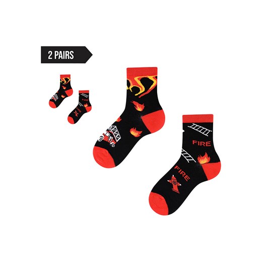 TODO SOCKS Skarpety (2 pary) w kolorze czarno-czerwonym ze sklepu Limango Polska w kategorii Skarpetki dziecięce - zdjęcie 179693545