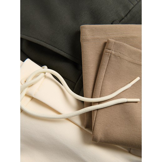 Reserved - Spodnie chino slim fit - beżowy Reserved S Reserved