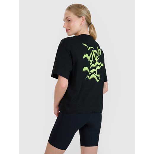 Damski t-shirt z nadrukiem 4F 4FWSS25TTSHF1967 - czarny ze sklepu Sportstylestory.com w kategorii Bluzki damskie - zdjęcie 179708309
