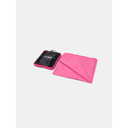 Sinsay - Ręcznik szybkoschnący z zapinanym na zamek pokrowcem - czerwony Sinsay One Size Sinsay