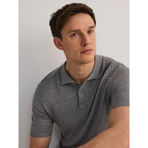 Reserved - Polo regular fit z wiskozą - szary ze sklepu Reserved w kategorii T-shirty męskie - zdjęcie 179722407