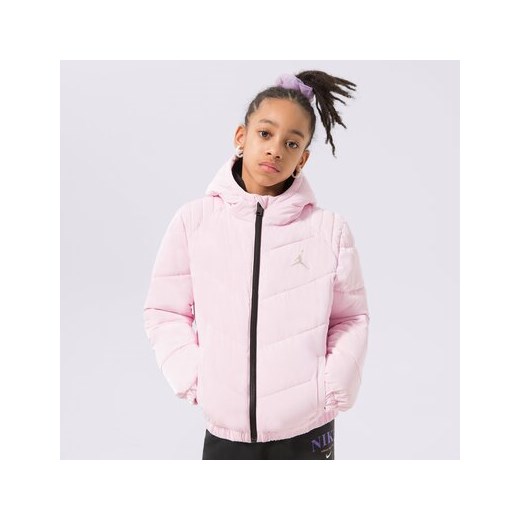 JORDAN KURTKA ZIMOWA SHINY CHEVRON QUILTING JKT GIRL ze sklepu Sizeer w kategorii Kurtki dziewczęce - zdjęcie 179757567