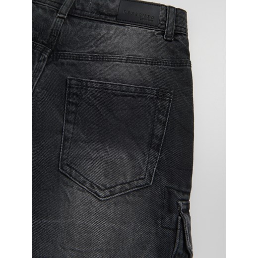 Reserved - Denimowe szorty z brelokiem - czarny Reserved 122 (6-7 lat) Reserved