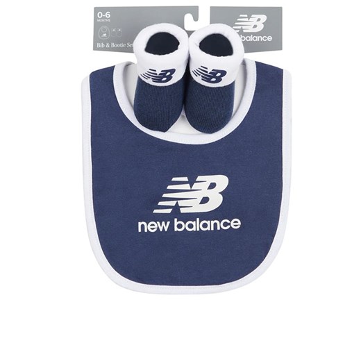 Zestaw dla niemowląt New Balance LAKB0105NNY - granatowy ze sklepu streetstyle24.pl w kategorii Komplety niemowlęce - zdjęcie 179760827