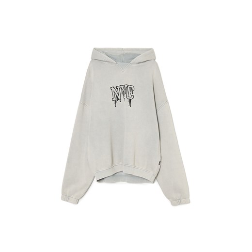 Cropp - Bluza z efektem sprania i haftem - jasny szary Cropp L Cropp
