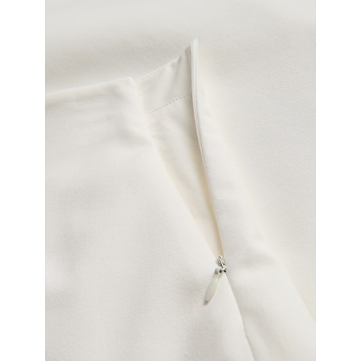 Biała spódnica Reserved casual mini 