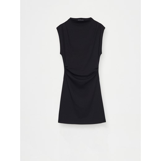 Mohito - Czarna sukienka mini z marszczeniem - czarny Mohito XS Mohito