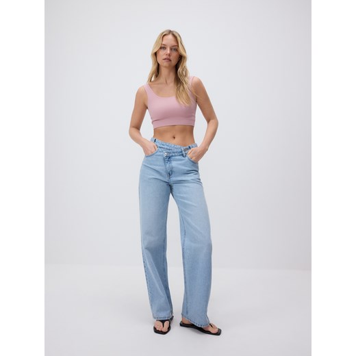 Reserved - Krótki top - pastelowy róż ze sklepu Reserved w kategorii Bluzki damskie - zdjęcie 179791119