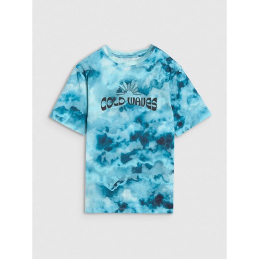 Chłopięcy t-shirt z nadrukiem 4F 4FJWSS25TTSHM1916 - multikolor ze sklepu Sportstylestory.com w kategorii T-shirty chłopięce - zdjęcie 179791927