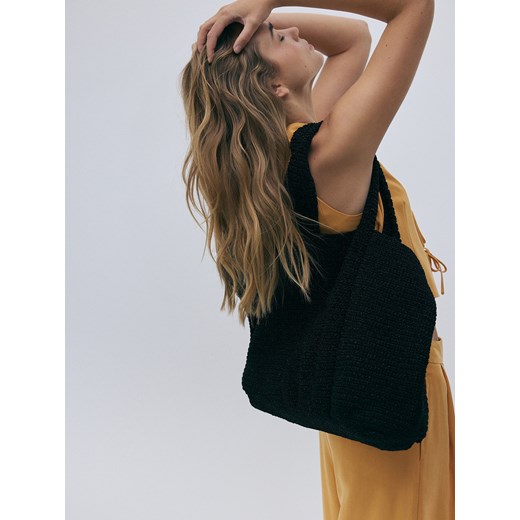 Reserved - Torebka shopper z metalicznym efektem - czarny ze sklepu Reserved w kategorii Torebki damskie - zdjęcie 179797538