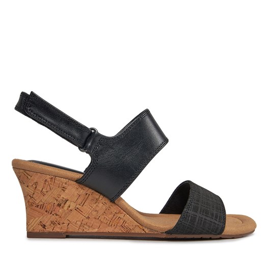 Sandały Clarks Kyarra Faye 26171237 Czarny Clarks 39 wyprzedaż eobuwie.pl