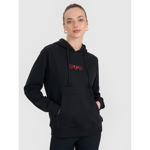 Damska bluza dresowa nierozpinana z kapturem 4F 4FRSS25TSWSF2265 - czarna S wyprzedaż Sportstylestory.com
