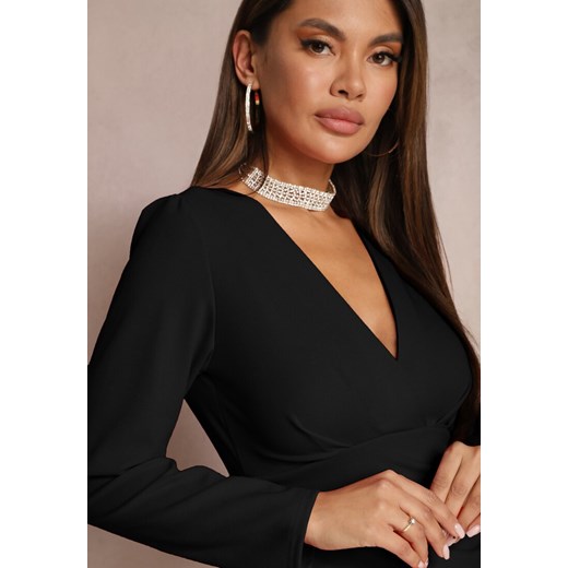 Czarna Taliowana Sukienka Mini z Ozdobnym Drapowaniem Okka Renee ONE SIZE okazyjna cena renee.pl