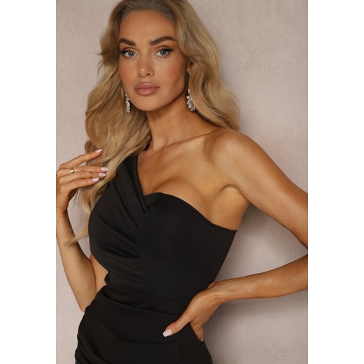 Czarna Asymetryczna Sukienka Koktajlowa z Rozcięciem i Marszczeniem Kremelia Renee M wyprzedaż renee.pl