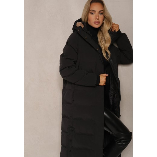 Czarna Pikowana Kurtka o Długim Kroju z Kapturem i Ściągaczami Zapinana z Boku Renee L wyprzedaż renee.pl