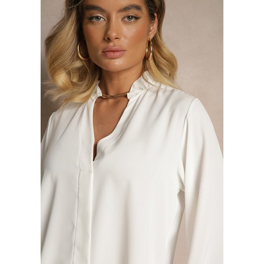 Biała Bluzka z Dekoltem w Kształcie Litery V Zdobionym Falbanką Davissia Renee ONE SIZE promocja renee.pl