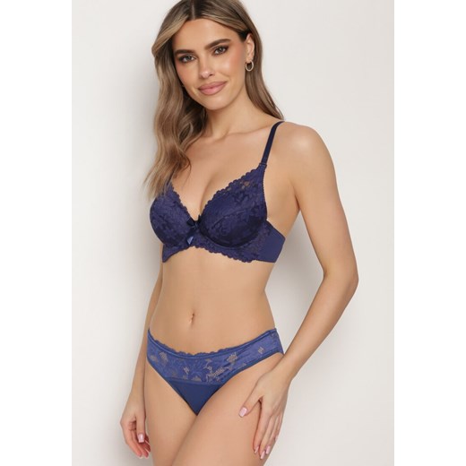 Biustonosz Born2be z koronką 