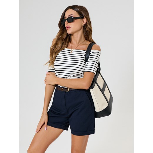 Sinsay - Szorty regular z podwijanymi nogawkami - granatowy Sinsay S Sinsay