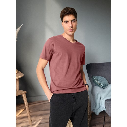 Różowy t-shirt męski Sinsay z krótkimi rękawami 